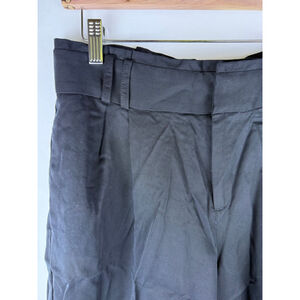 Women's Banana Republic Black Shorts Size 4